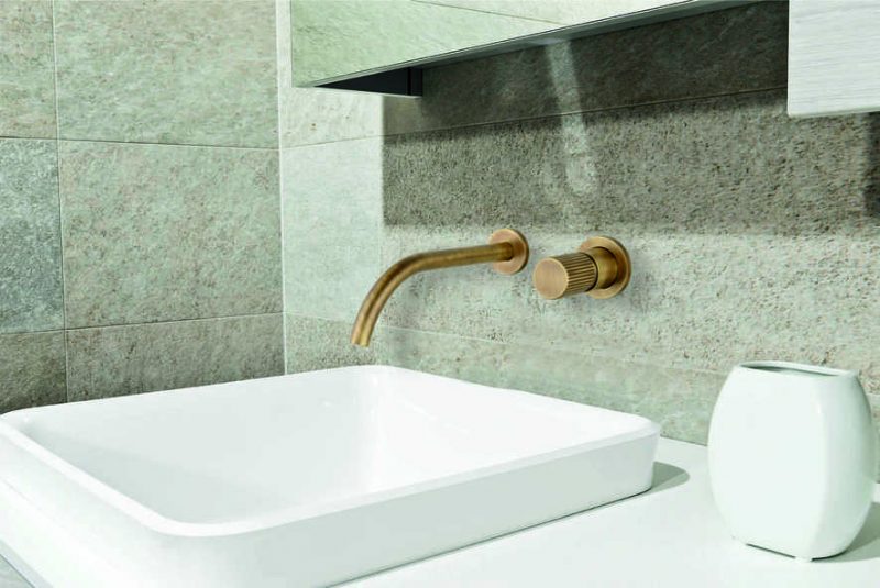 Tocco Rigato: maniglie per il bagno minimal-elegante