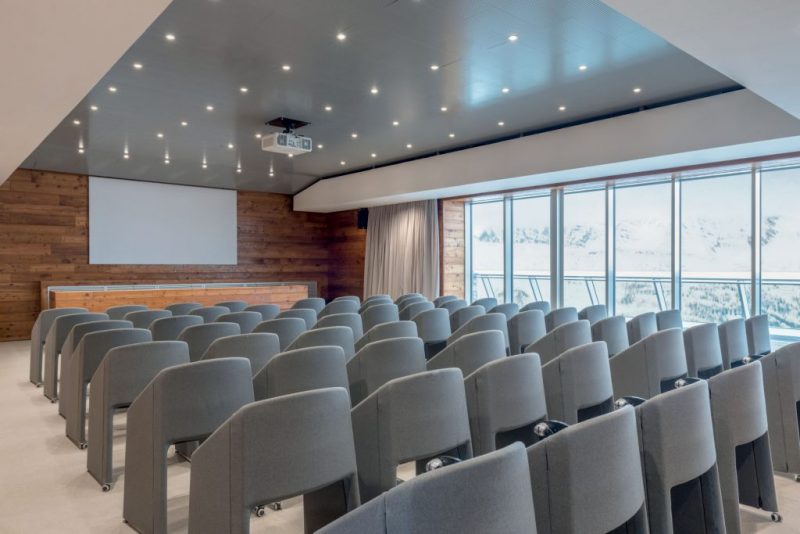 La Verticale by Panasonic, la sala conferenze a 2.173 m di altezza