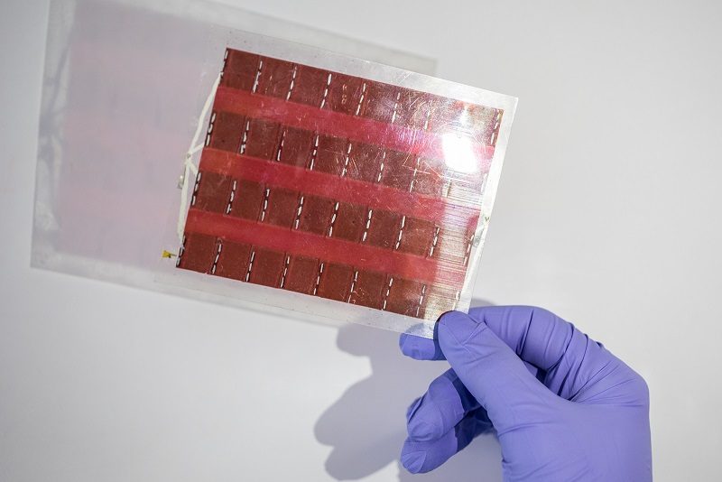 Con la perovskite le celle solari si possono indossare