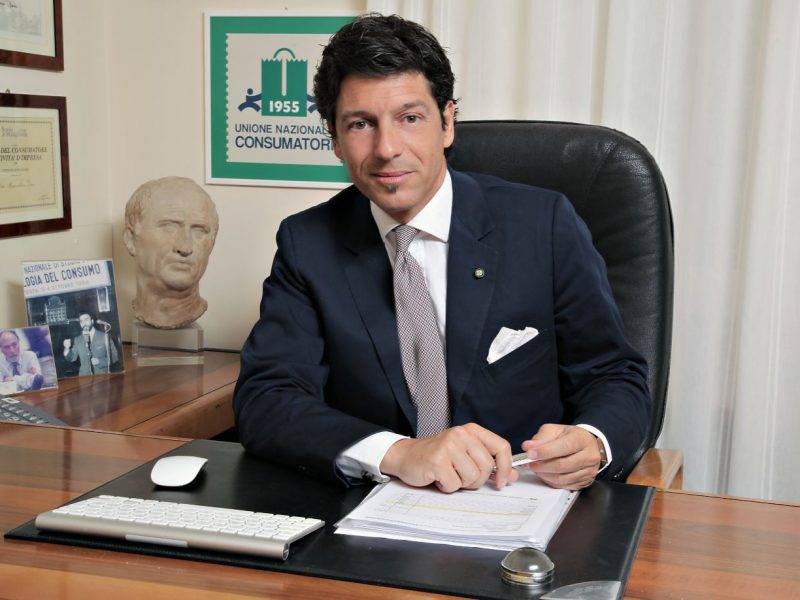 Arera: stabili i prezzi in bolletta luce e gas
