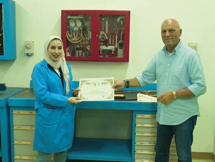 Asmaa Alenezi: certificata in Medio Oriente