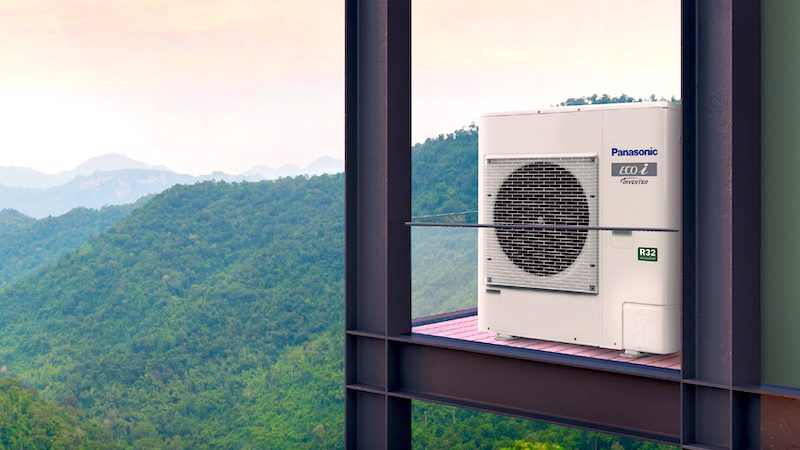 Efficienza e flessibilità con Panasonic Mini VRF ECOi R32
