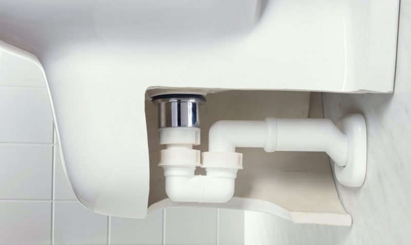 Un solo sifone per lavabo e bidet